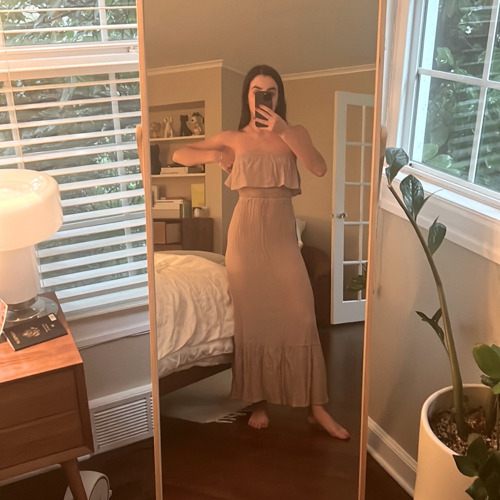 Vintage Beige Strapless Dress